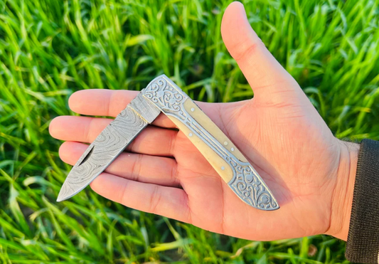 Handmade Damascus Steel Personalized Groomsman Pocket Knife