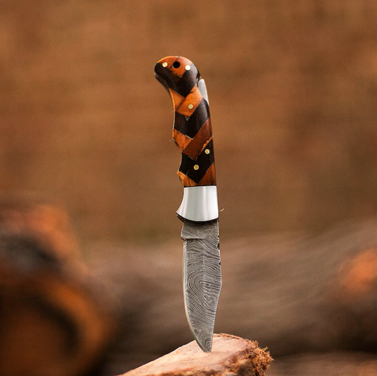 Handmade Damascus Steel Pocket Knife