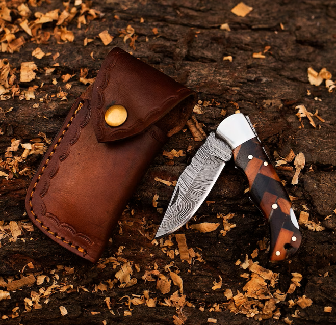 Handmade Damascus Steel Pocket Knife