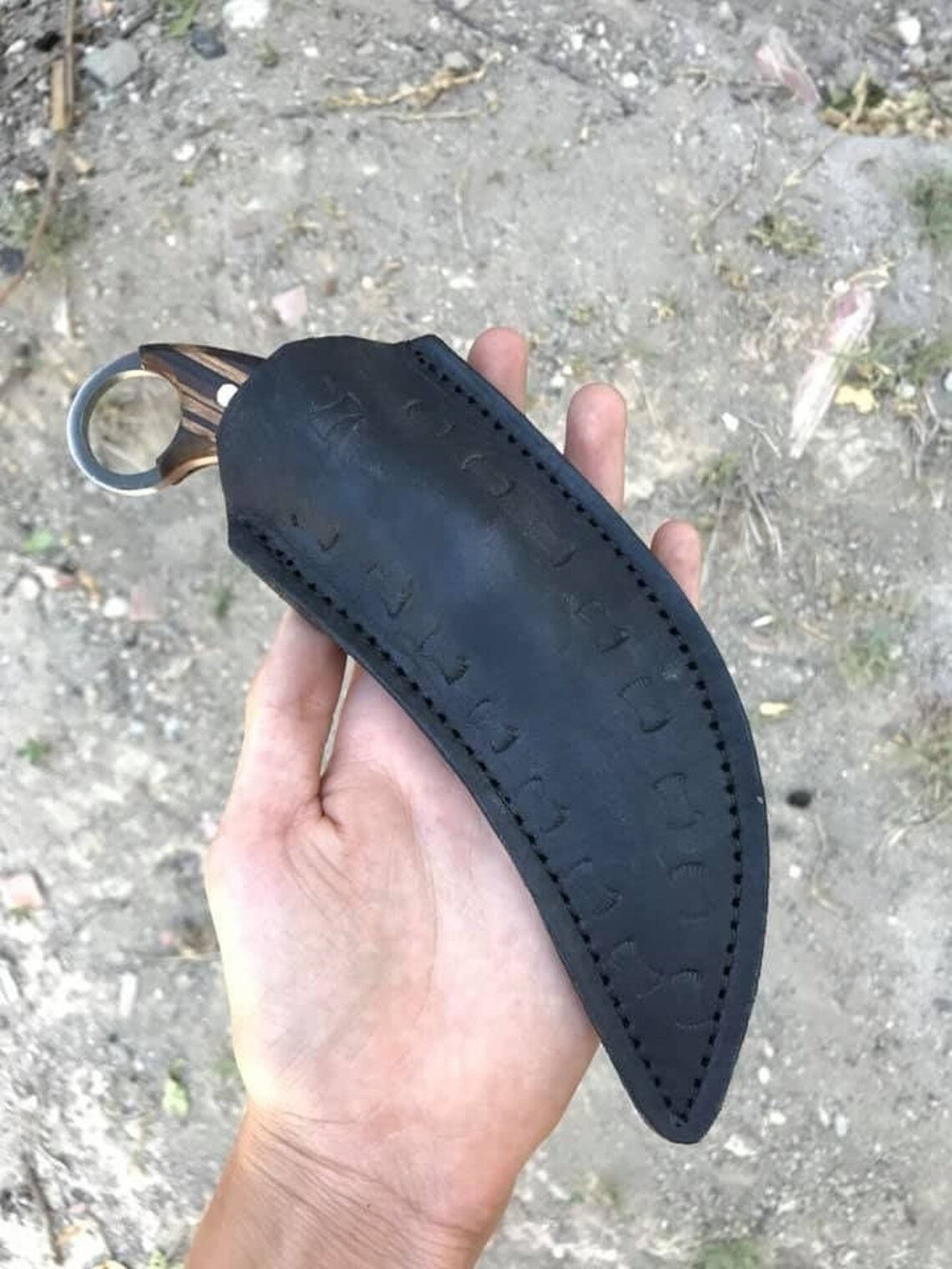 Karambit Knife , Personalized Hand Forged Steel Knives