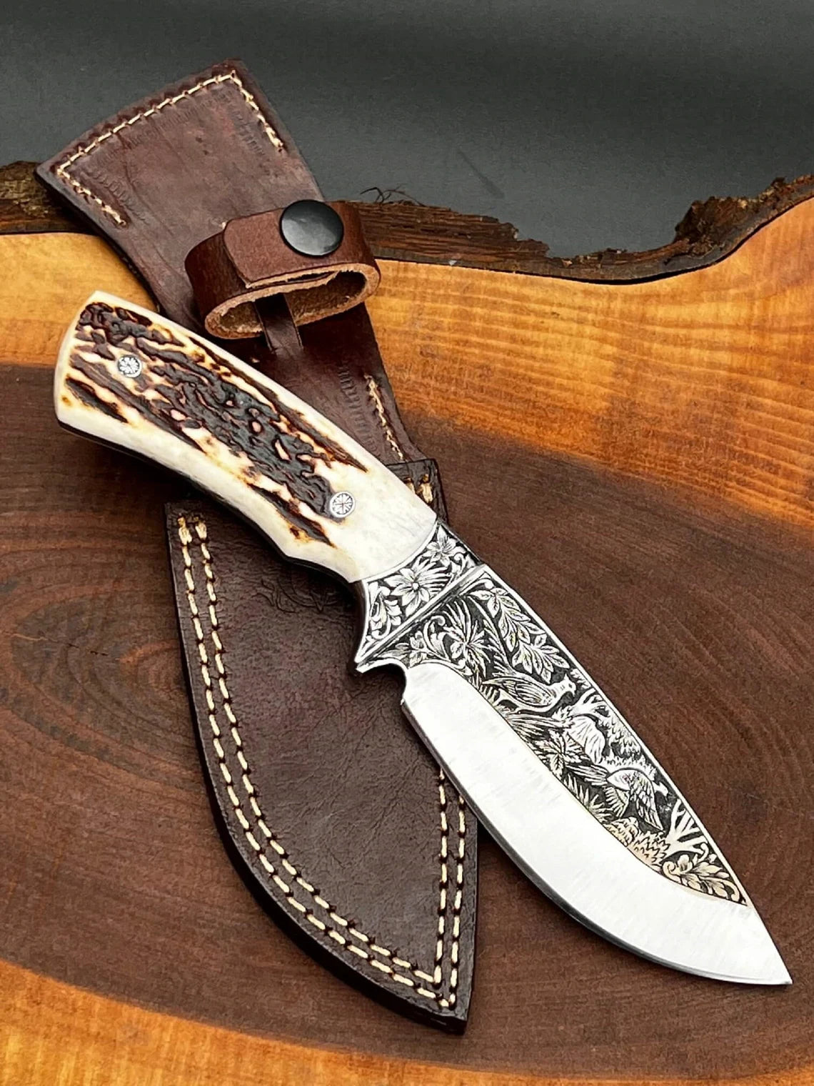 Handmade Hand Engraved Knife With Stag Handle, Hunting knife, Skinner knife knife, Gift knife, Wedding gift, Anniversary gift, gift for him