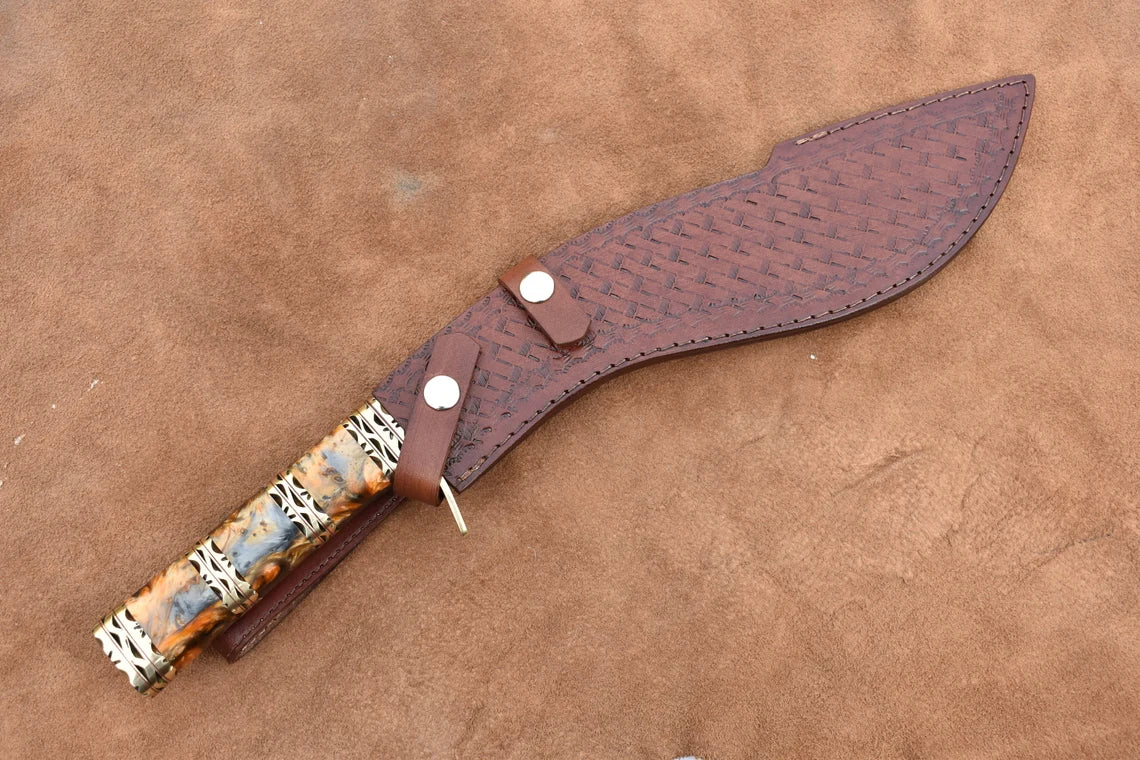 Custom Handmade Beautiful Damascus Steel Kukri knife