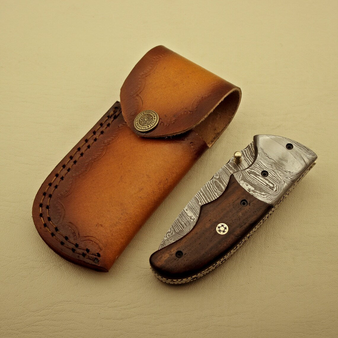 Handmade Personalized Damascus Pocket Knife