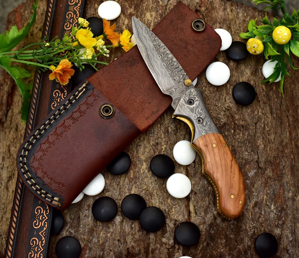 Custom Handmade Damascus Steel Folding Pocket Knife