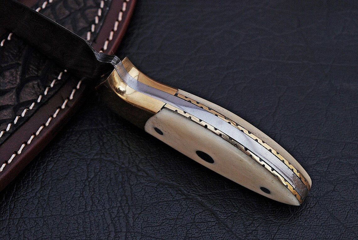 Handmade 7 Inch Damascus Steel Skinner Knife