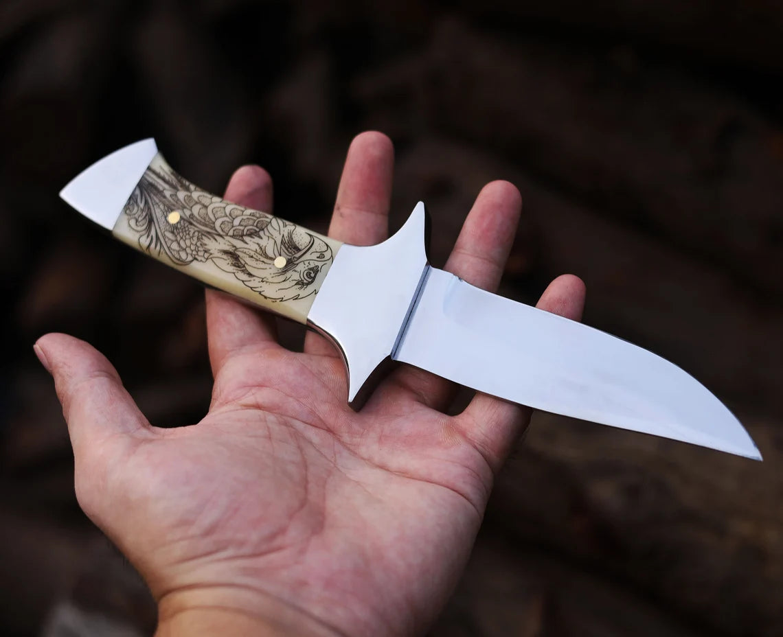 Hand Engraved Knife D2 Steel Hunting knife
