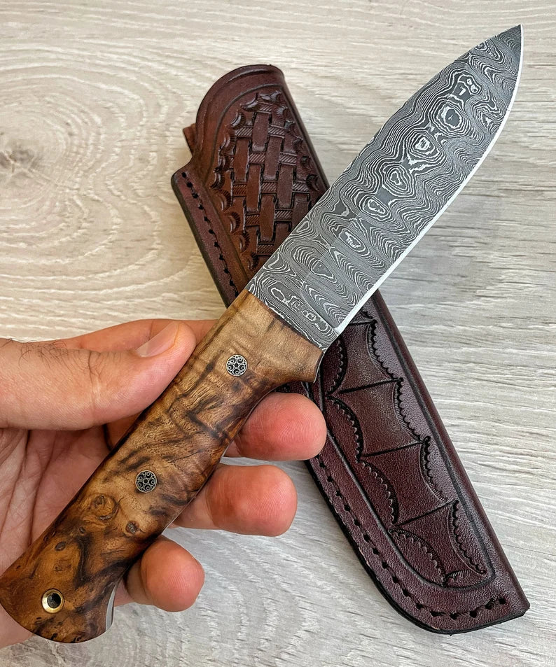 REAL DAMASCUS Bushcraft Knife Chestnut Handle-150 Layers-Blacksmith Made- Camping Knife - Damascus Steel Knife