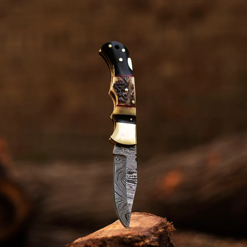 Handmade Damascus Steel Pocket knife